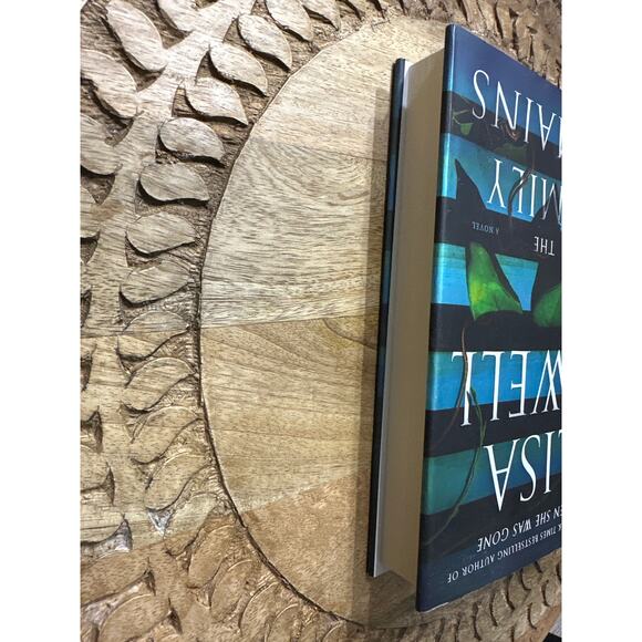 The Family Remains by Lisa Jewell Hardcover Book - Picture 5 of 7